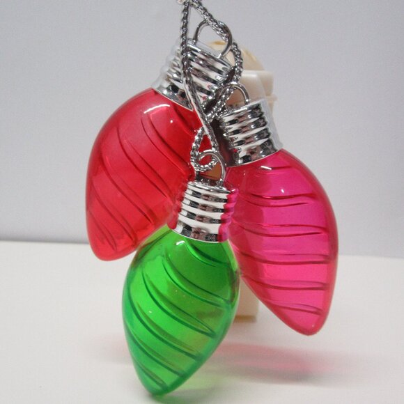 Bath & Body Works Christmas Lights Wallflower Scent Diffuser Bundle - Picture 2 of 8